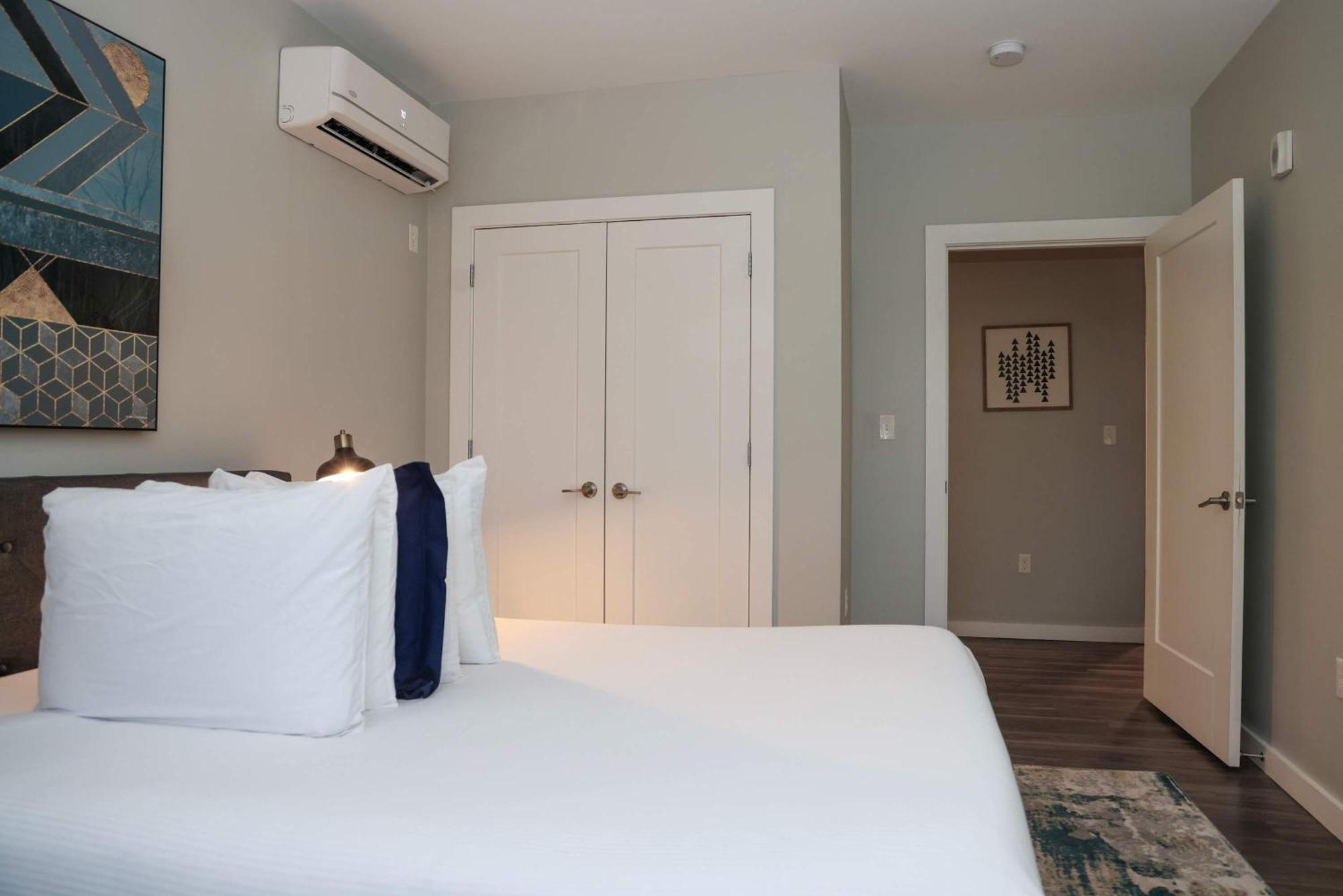 Luxury Apartment With Gym, Steps From Commuter Rail #4011 Reading Екстериор снимка